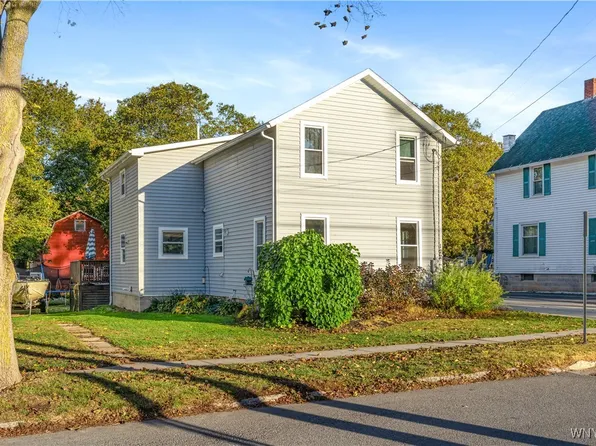 122 Liberty St, Warsaw, NY 14569