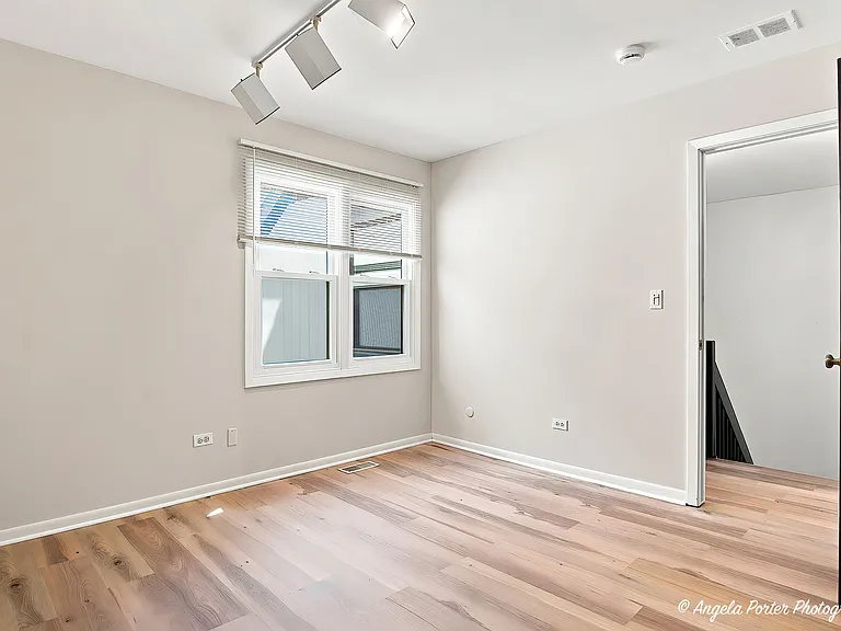 246 Shadowbend Dr — Photo 20