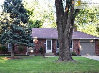 3913 S Carriage Ln, Independence, MO 64055