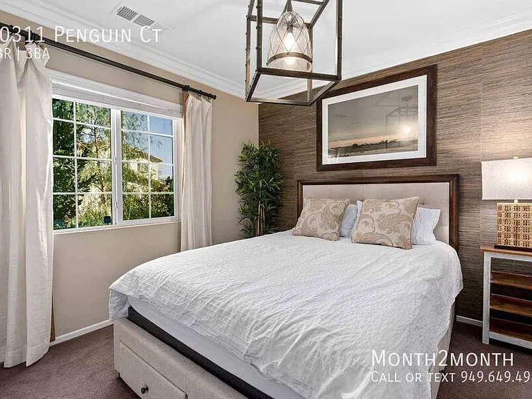 10311 Penguin Ct — Photo 2