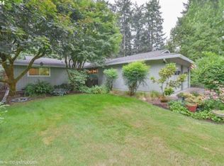 5010 Oakridge Rd, Lake Oswego, OR 97035