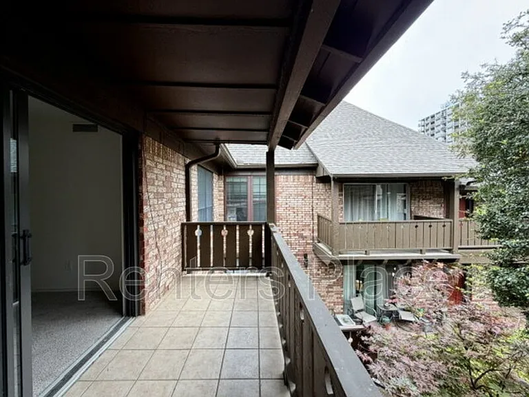 2224 S Boston Ave #E223 — Photo 11