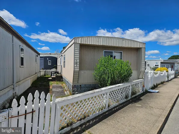 105 135th St, Ocean City, MD 21842
