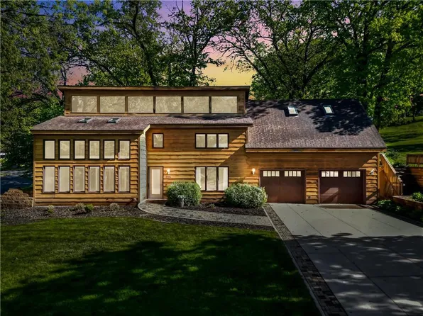 3904 Forest Heights Drive, Eau Claire, WI 54701