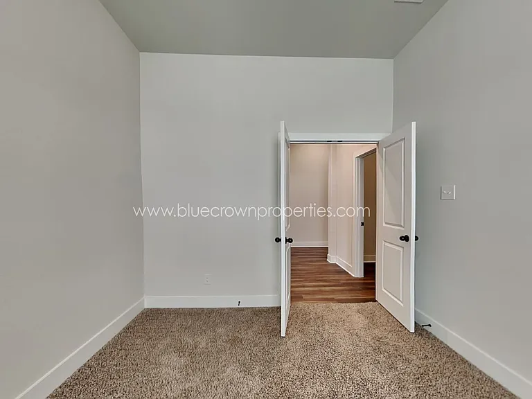606 Taylor Dr — Photo 17