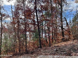 26 Emory Point Ln, Harriman, TN 37748
