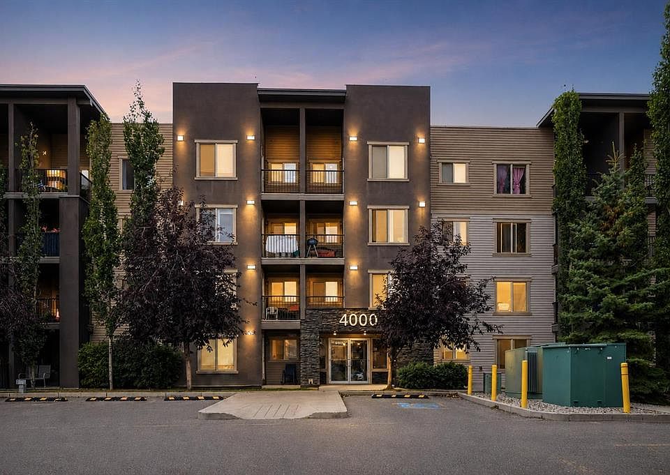 1st image of 403 E Mackenzie Way SW #4101