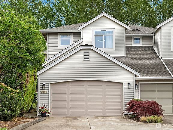 2nd image of 535 S 51st Court