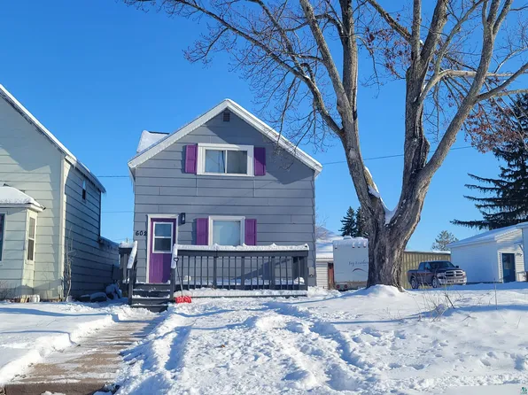 602 15th Ave W, Ashland, WI 54806