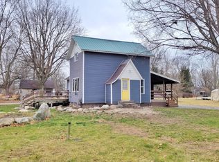 143 S Elm St, Hesperia, MI 49421