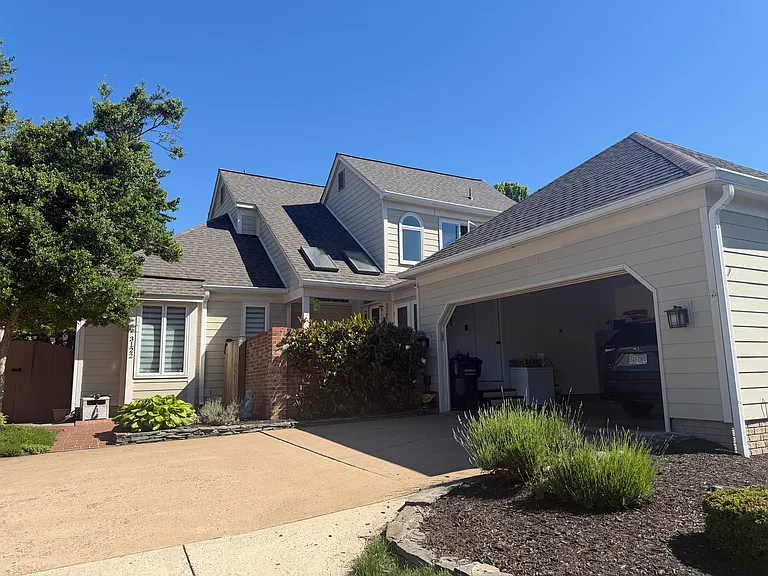 3122 Jerman Ln — Photo 1