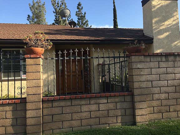 4th image of 3210 Hacienda Dr
