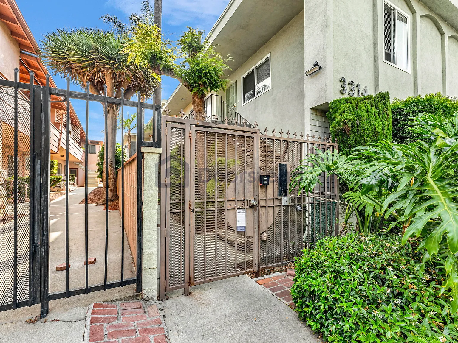 Studio, 1.0 bath, 435 sqft, $1,600 — Photo 3