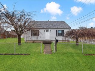 34 Waterman St, Cumberland, RI 02864