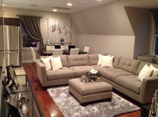 7 46th St FLOOR 3, Weehawken, NJ 07086