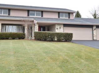 13328 E Red Coat Dr, Lemont, IL