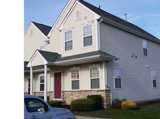 121 Jamestown Blvd #121, Hammonton, NJ 08037