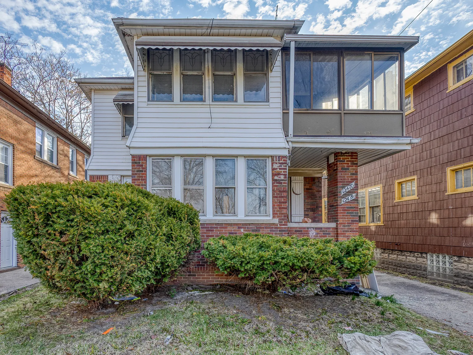 2 bed, 1000 sqft, $1,000 — Photo 1