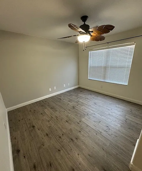 8134 S Teaberry Ave — Photo 14
