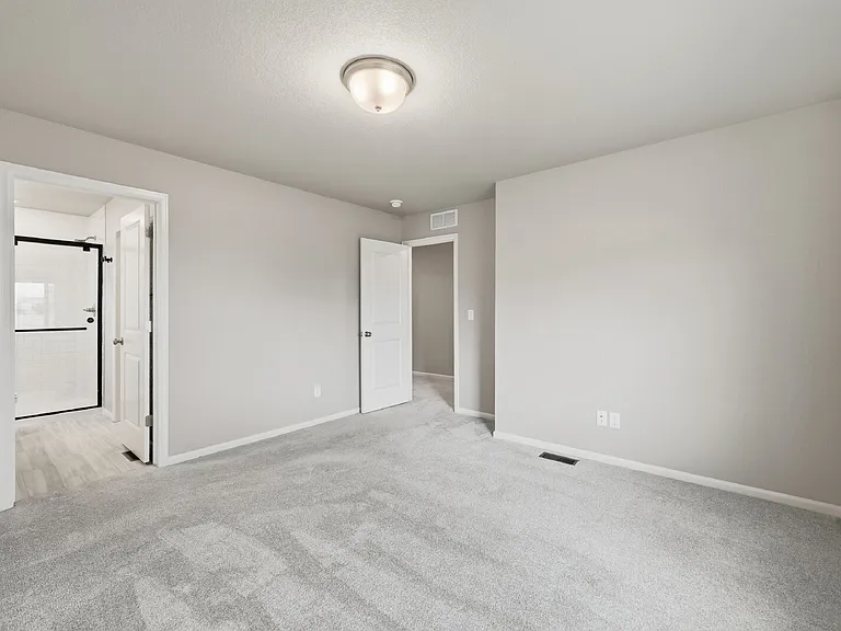 5764 Dakan Loop — Photo 16