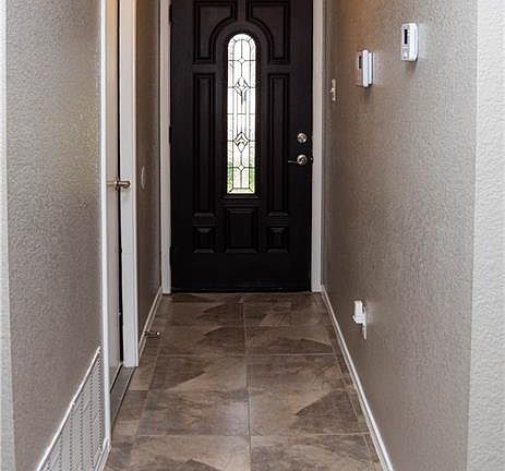 3rd image of 4127 Fawn Dr