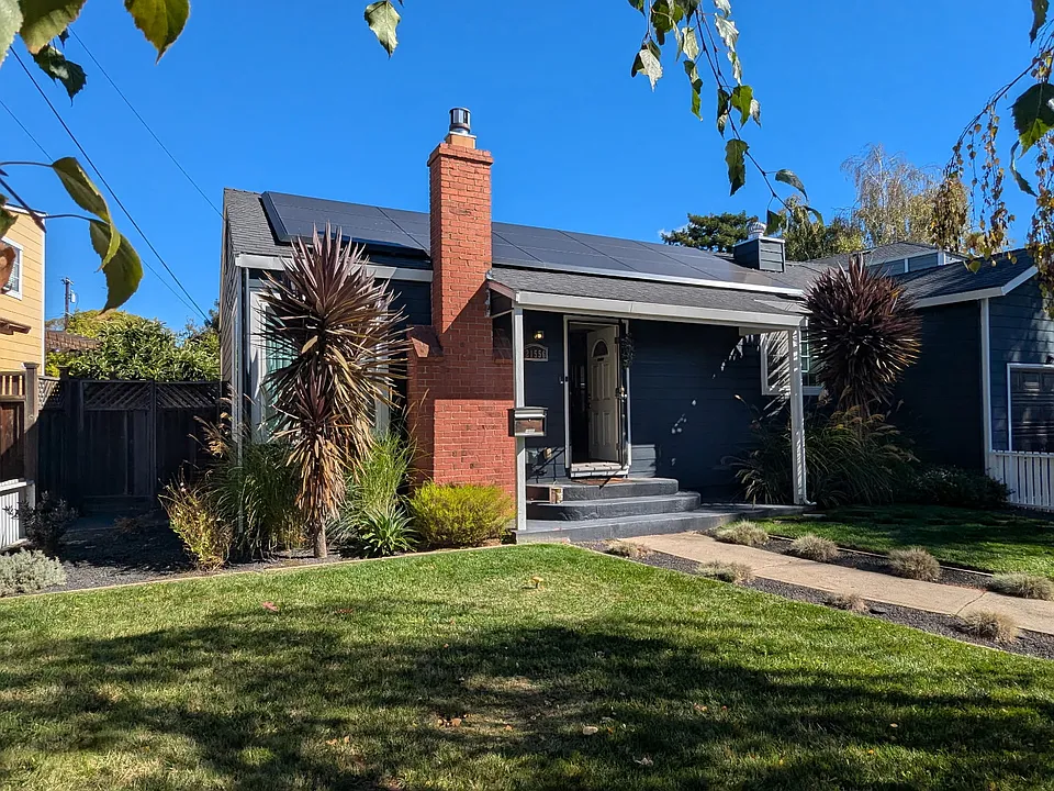 21556 Lake Chabot Rd