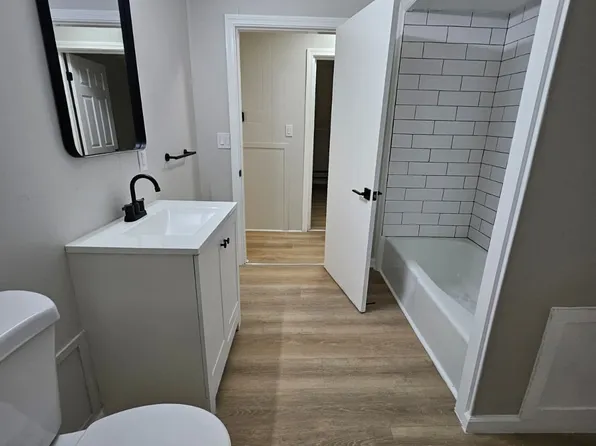 (undisclosed Address), Woonsocket, RI 02895