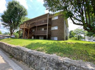 1218 Innis Ct APT 4, Louisville, KY 40204