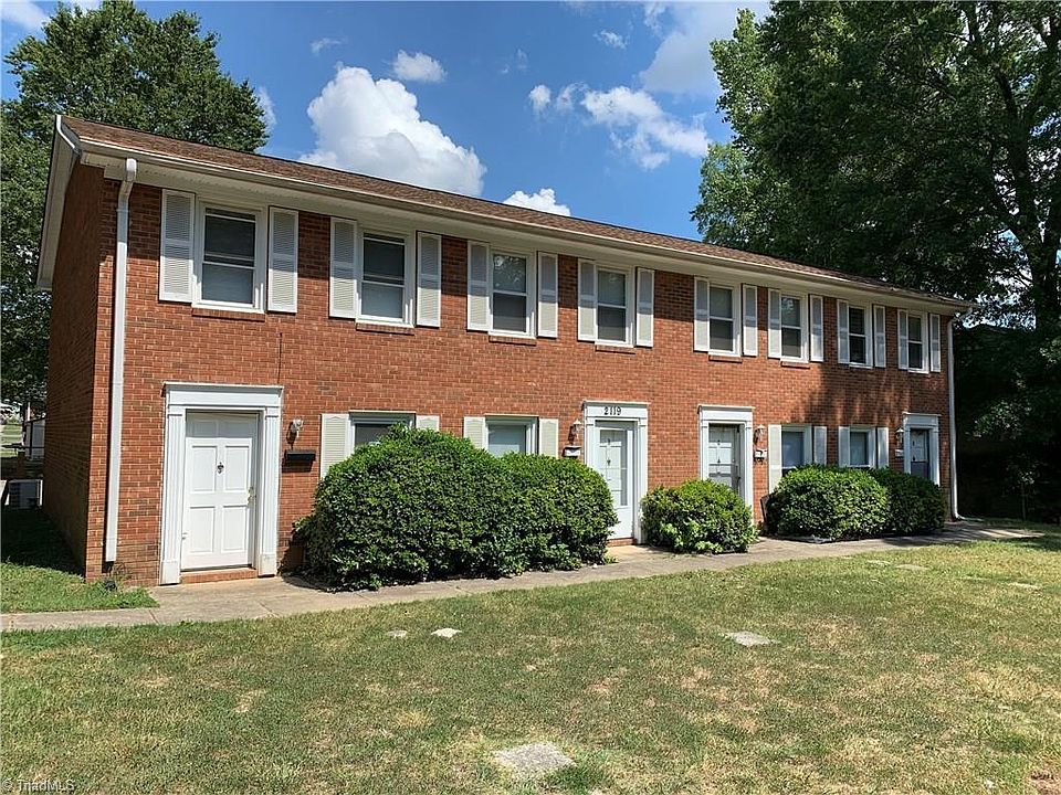 1st image of 2119 Bulla St #D