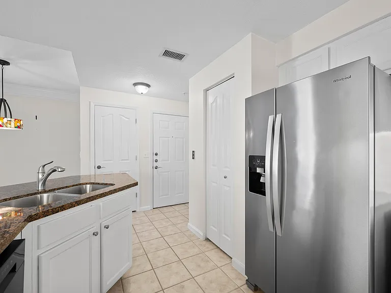 245 Murcia Dr #201 — Photo 8