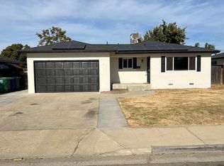 1358 Peach St, Selma, CA 93662