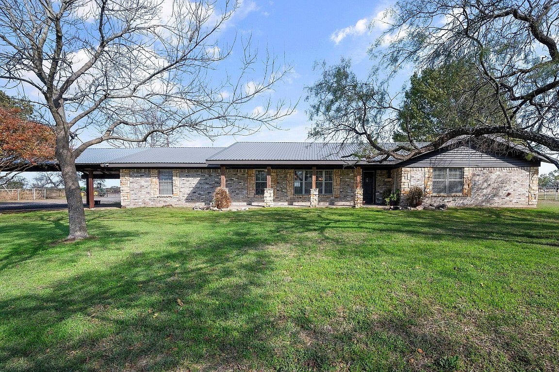 7956 NW County Road 4060, Blooming Grove, TX 76626 Zillow