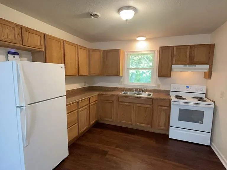 500 Skyline Dr Unit 16 — Photo 23