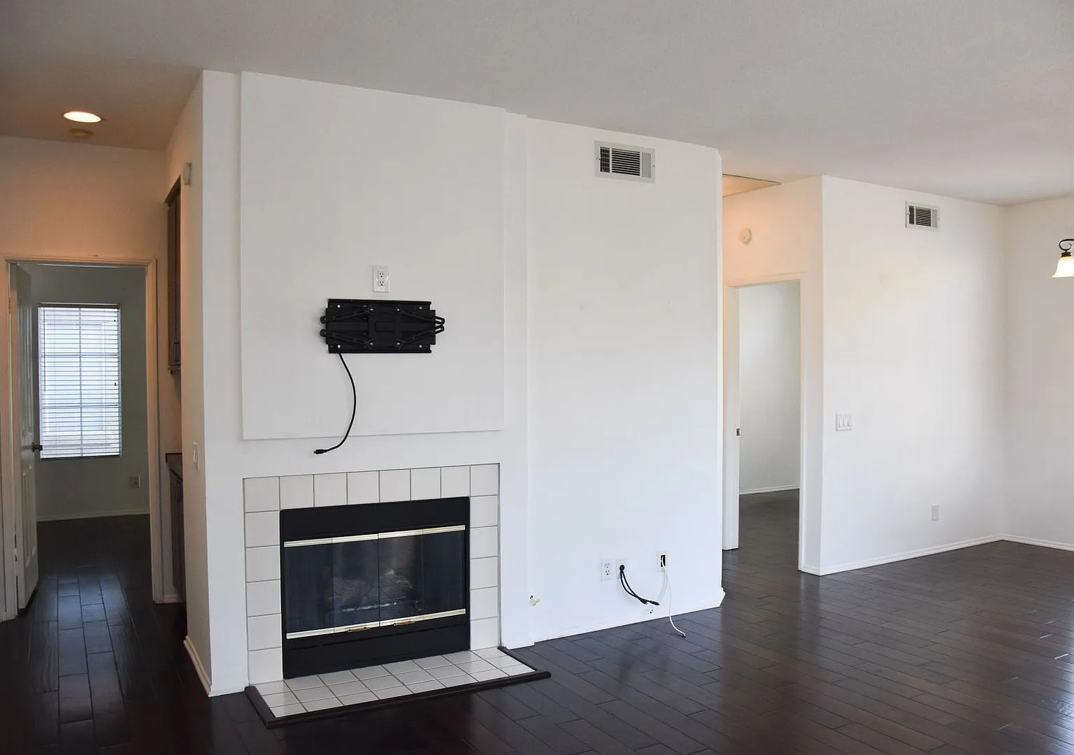 8215 E White Oak Rdg — Photo 4