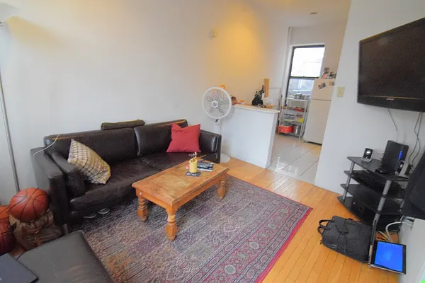 Rented by J Misrahi Realty Corp | media 15