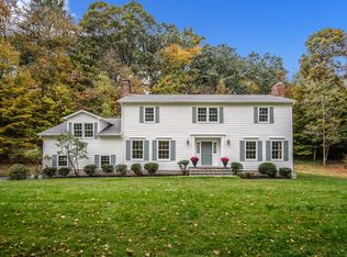 14 Whitlaw Clos, Chappaqua, NY 10514
