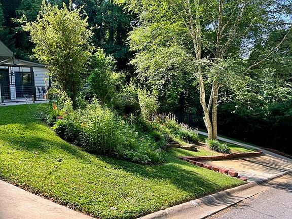 3rd image of 55 Mountain Site Ln