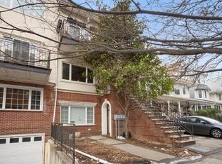 336 E 7th St #B, Brooklyn, NY 11218