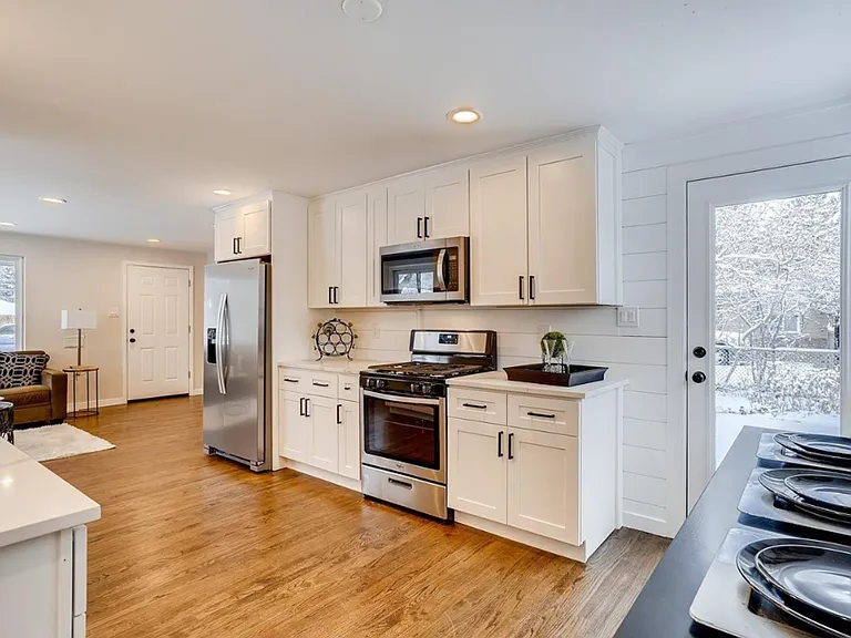 5760 Dudley St — Photo 6