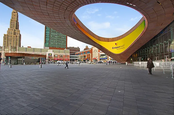 Rented by Corcoran | media 19