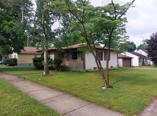 420 N 14th St, Niles, MI 49120
