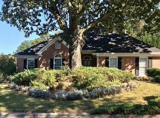 1903 Fairfield Dr, Dalton, GA 30720