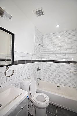 5th image of 63A Lewis Ave #2A