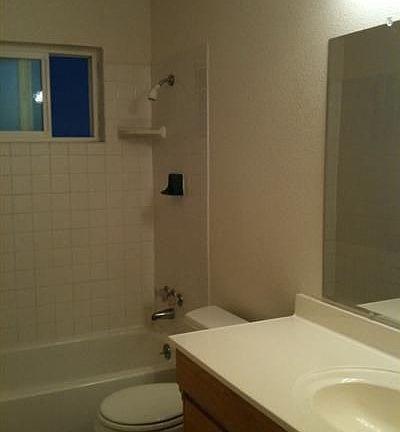 4th image of 601 Diane Dr