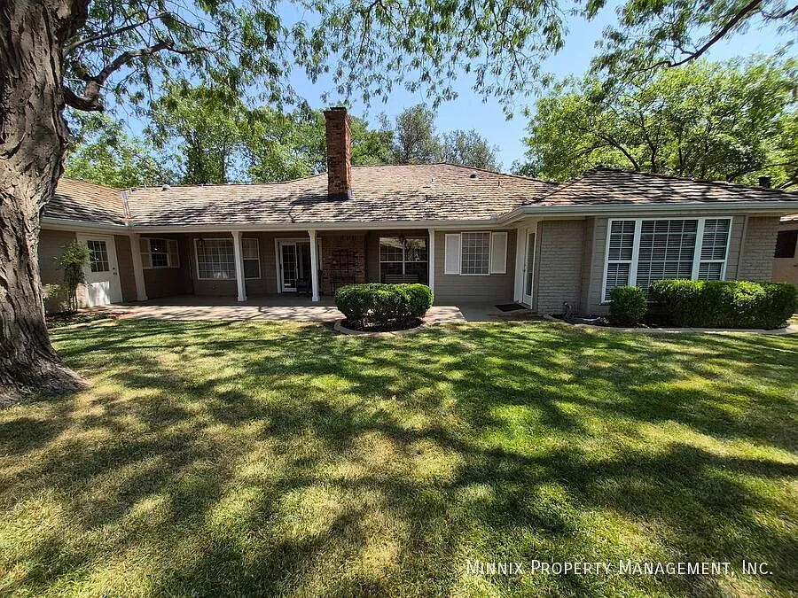 4 bedroom/ 3 bath | 3514 Danbury Dr. — Photo 1