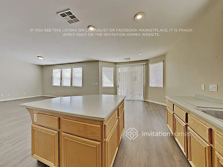 5773 Cowboy Fiddle Ct — Photo 6
