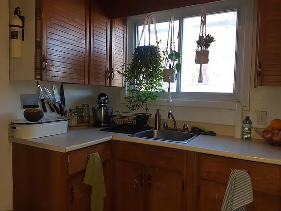 5th image of 2503 Clementine Blvd #1
