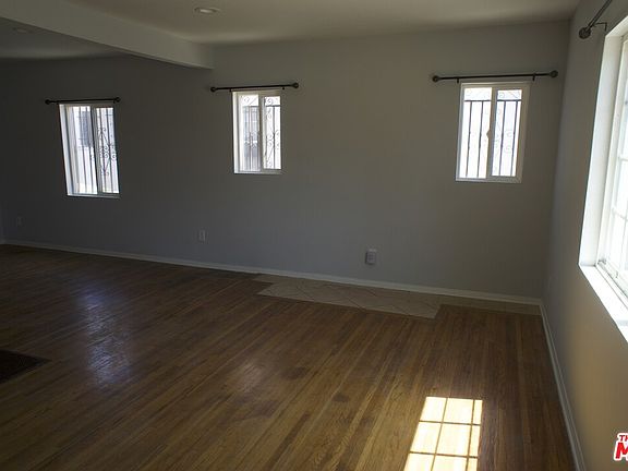 4th image of 5214 S Wilton Pl