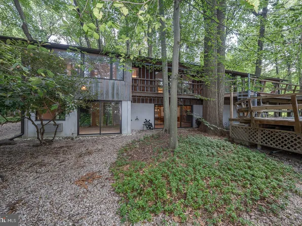 15 Hope Ln, Valley Forge, PA 19481