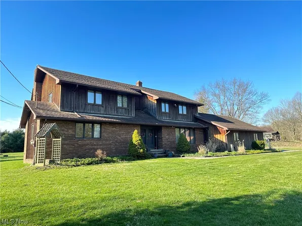 1540 Mattingly Rd, Hinckley, OH 44233